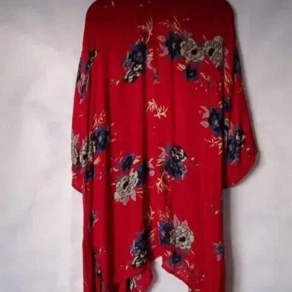 Patrons of Peace Red Floral Kimono, Size Large, Made in India - Picture 6 of 6